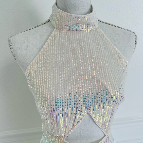 Off White Iridescent Sequined Tassel Cut Out Mini Short Dress Halter Neck - Picture 15 of 17